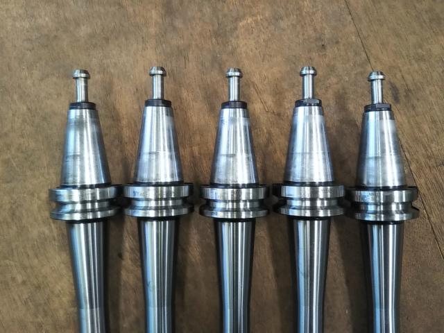 日研工作所 NBT40-SK10-180 BT40ツーリング