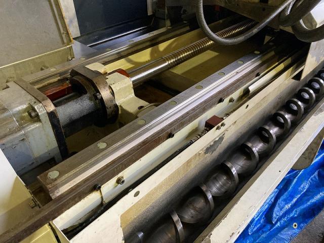 ヤマザキマザック MTV-515/40N 立マシニング(BT50)