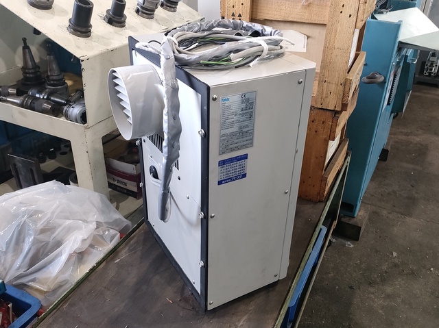 アピステ ENC-G520LE 制御盤用クーラー