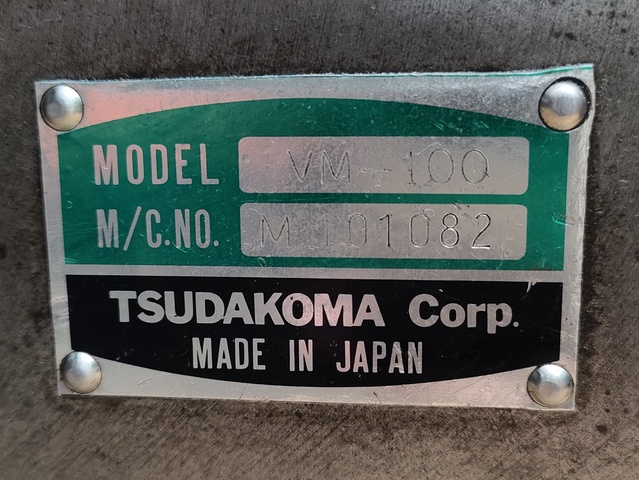 津田駒工業 VM-100 並列バイス