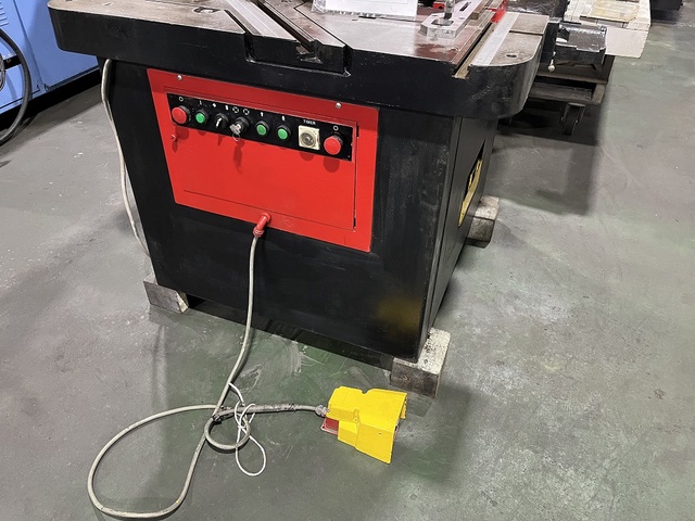 アマダ CSHW220 コーナーシャー