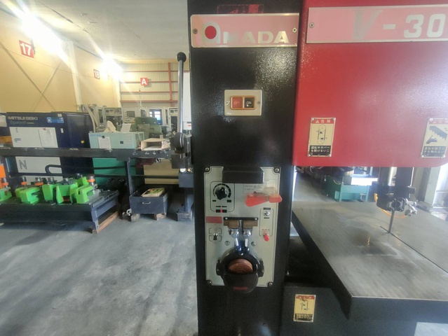 アマダ V-300 コンターマシン