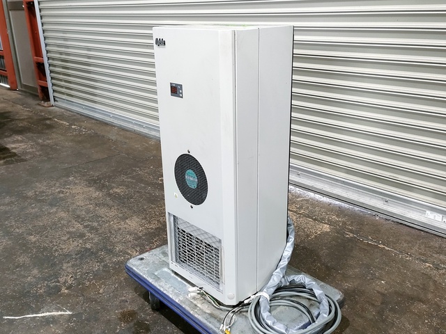 アピステ ENC-A1120L 制御盤用クーラー