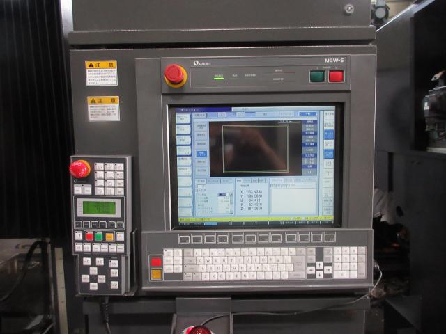 牧野フライス製作所 U32i ワイヤ放電加工機