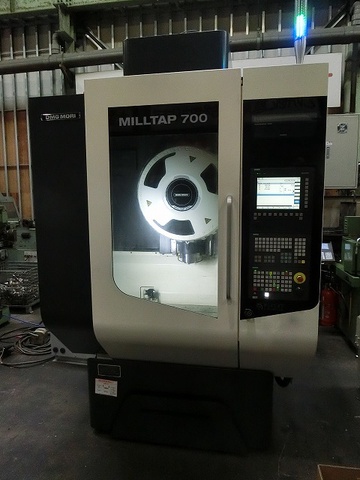 DMG森精機 MILLTAP700 タッピングセンター
