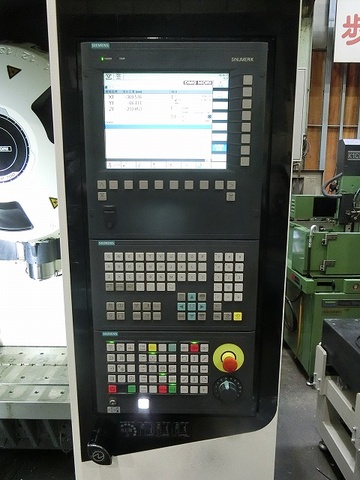 DMG森精機 MILLTAP700 タッピングセンター