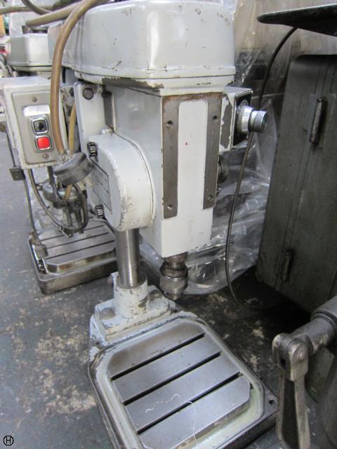 ブラザー工業 BT1-203 タッピング