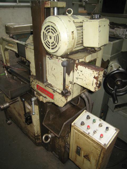 津根精機 P-240F 弓鋸盤