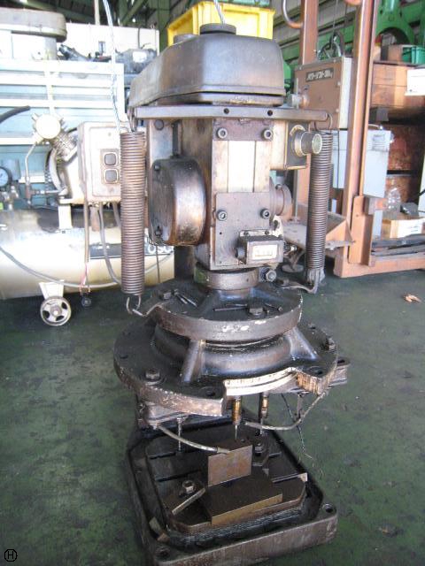 ブラザー工業 BT1-203 タッピング