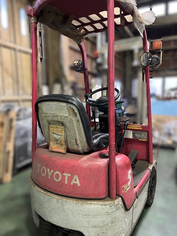 トヨタ フォークリフト プチランナー5 3FBK5 電気
