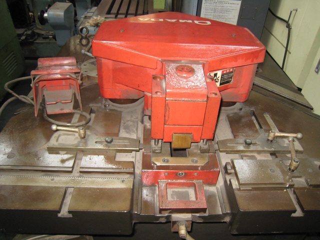 アマダ CSW-250 コーナーシャー