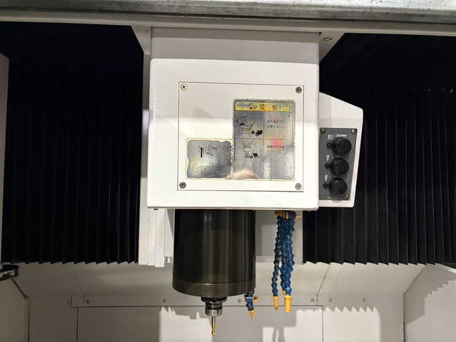 オークマ MB-46VAE 立マシニング(BT40)