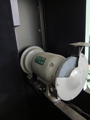 山本科学工具研究社 火花試験機
