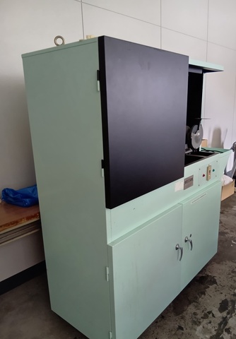 山本科学工具研究社 火花試験機