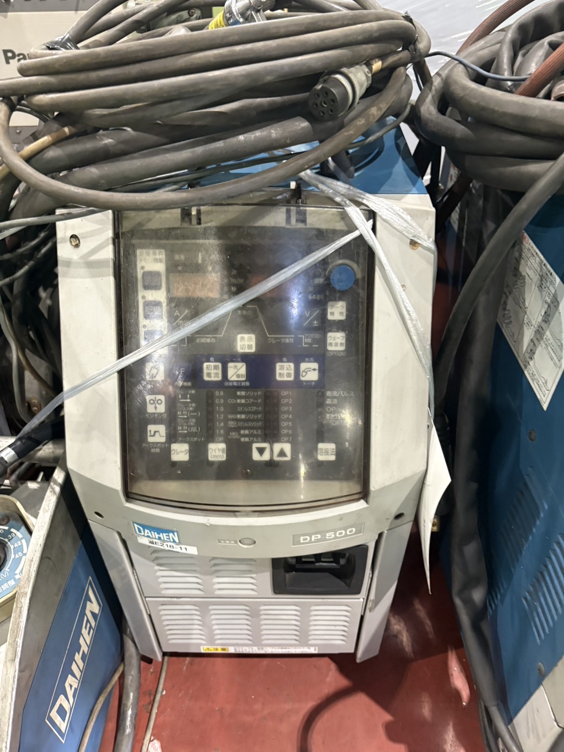 メーカー不明 三相200V 半自動溶接機 IEC60974-1 中古 店頭引き取り限定・石川県野々市市 【コンプオフ金沢野々市店】 不明 半自動溶接機 IEC60974-1の中古 中古A(美品) 《千葉・市原》中古