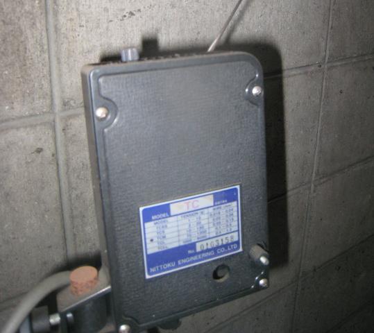 日特エンジニアリング L10-010 巻線機