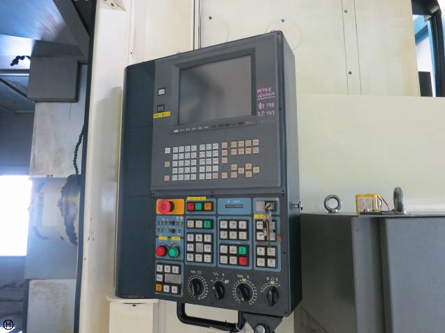 牧野フライス製作所 MCD2516 横マシニング(BT50)