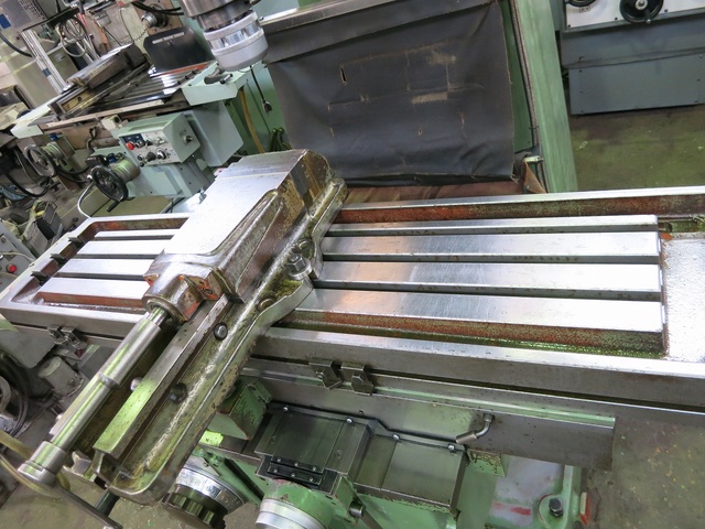 大隈豊和機械 STM-2R ラム型立フライス
