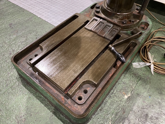 吉田鐵工所 YUD-540 540mm直立ボール盤