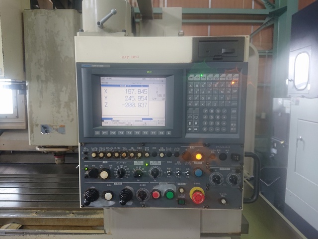 大隈豊和機械 MILLAC-611V 立マシニング(BT50)