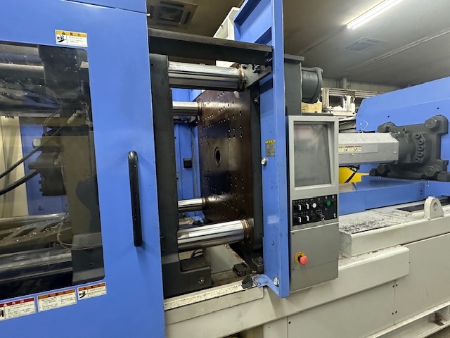 日本製鋼所 JSW J350AD-890H 350T射出成形機