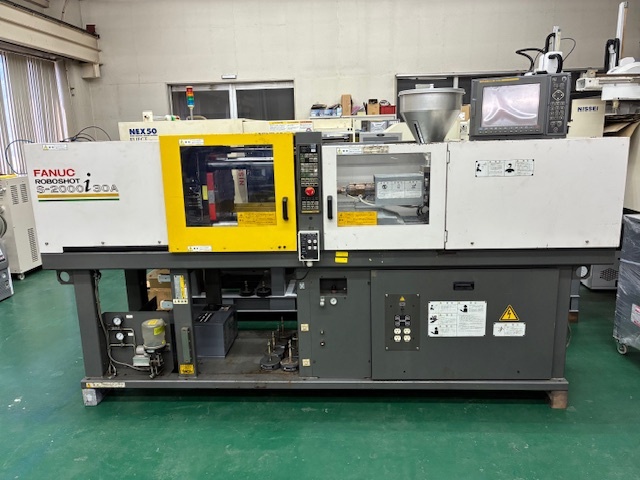 ファナック S-2000i30A 30T射出成形機