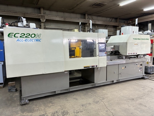 東芝機械 EC220N-6A 220T射出成形機