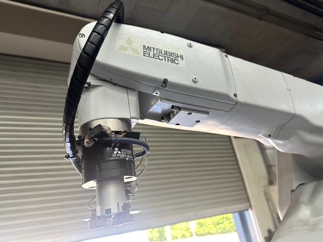 三菱電機 RV-13FL-Q ロボット