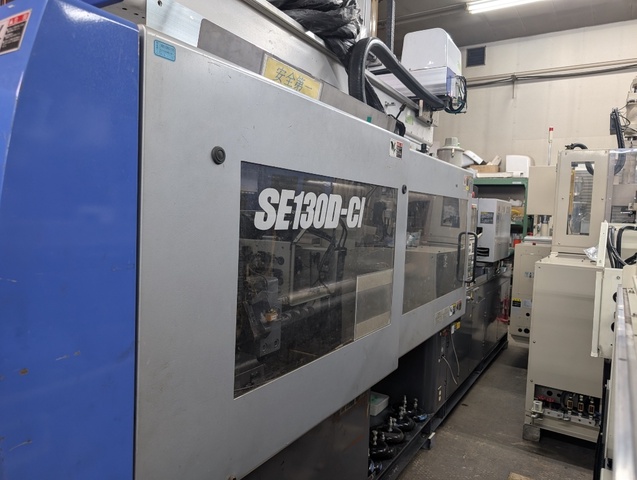 住友重機械工業 SE130D-C1 130T2色射出成形機