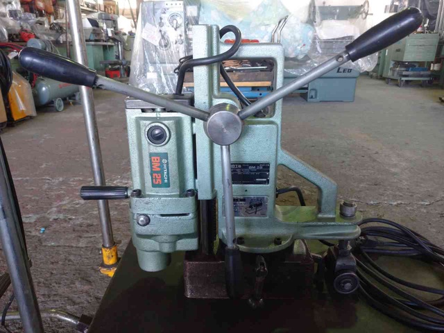 日立工機 BM-25 磁気ボール盤
