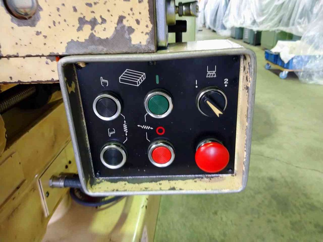 滝澤鉄工所 MP-VⅡ ラム型立フライス