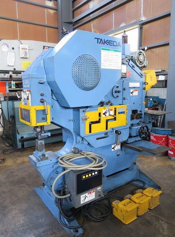 タケダ機械 S-505A ポンチング