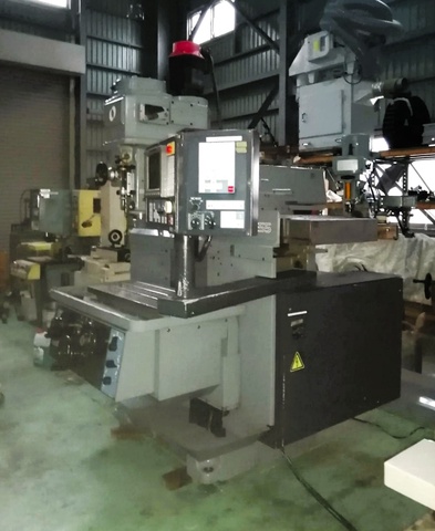 牧野フライス製作所 KEVA-55 NC立フライス