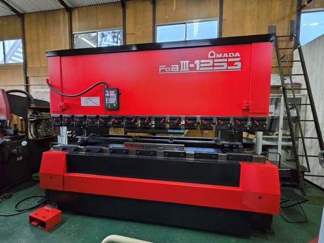 アマダ FBDⅢ-1253LD 3.0m油圧プレスブレーキ