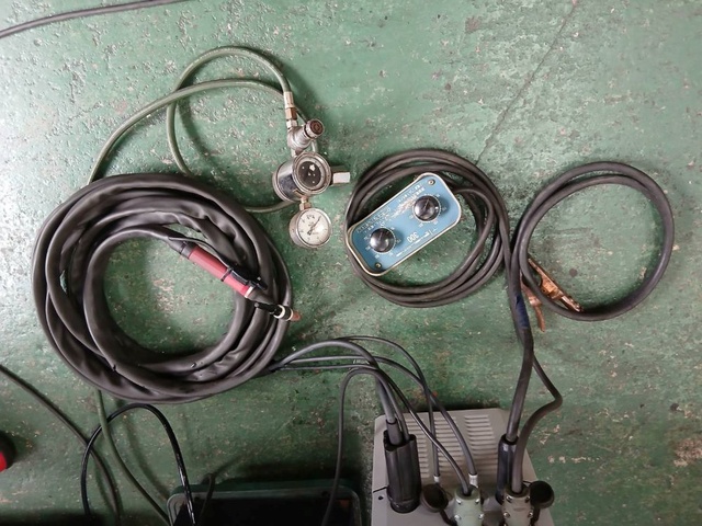 ダイヘン DA-300P(S-1) 交直両用TIG溶接機