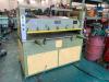 飯野鉄工所 IHM-30 クリッカー油圧裁断機