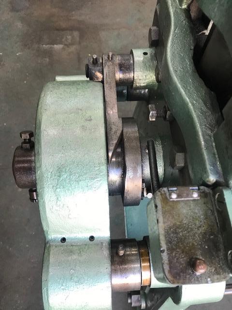 鳥生鉄工所 裁断機