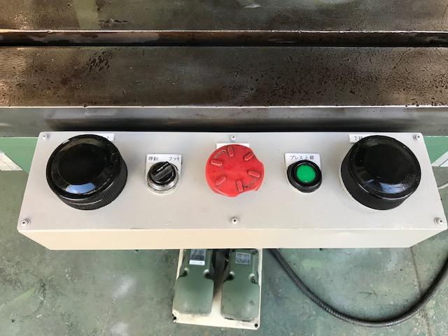 ハイドロリック UCP-50C 50T油圧プレス