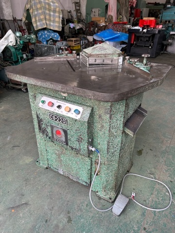 アマダ CS-220 コーナーシャー