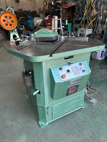 アマダ CS-220 コーナーシャー