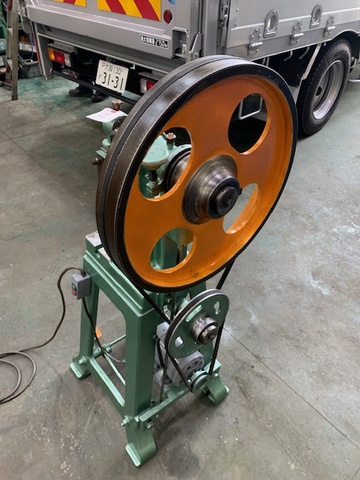 角田製作所 1.0Tプレス