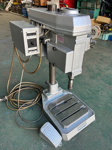 ブラザー工業 BT1-215 タッピング