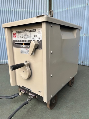 ナショナル AW200 交流アーク溶接機