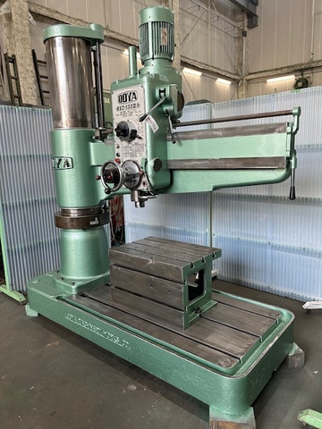 大矢製作所 RE2-1300A 1300mmラジアルボール盤