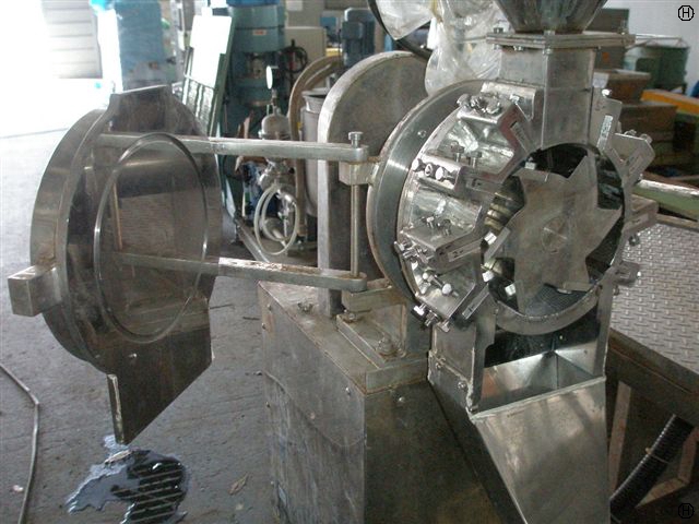  ウィレー粉砕機