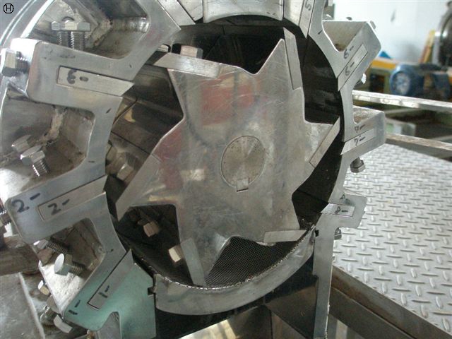  ウィレー粉砕機