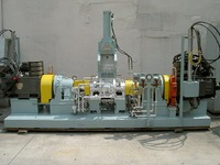 日本ロール製造 ドロップドアー式 インテンシブミキサー