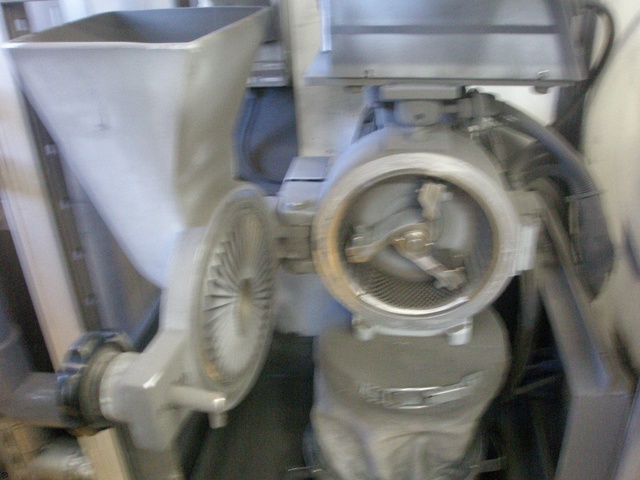 Retsch SK-100C クロスビーターミル