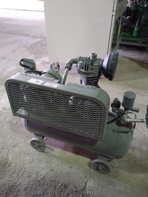 日立 HITACHI 0.75Kw 圧力式 0.75kwコンプレッサー