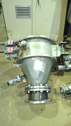 大川原製作所 RMN-400VD-SR リボコーン(円錐型リボン混合真空乾燥機)